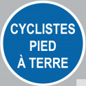 cyclistes pied à terre