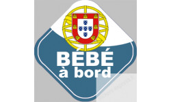 bébé à bord gars d'origine Portugaise