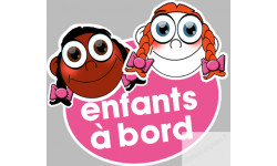 enfants à bord filles mixtes